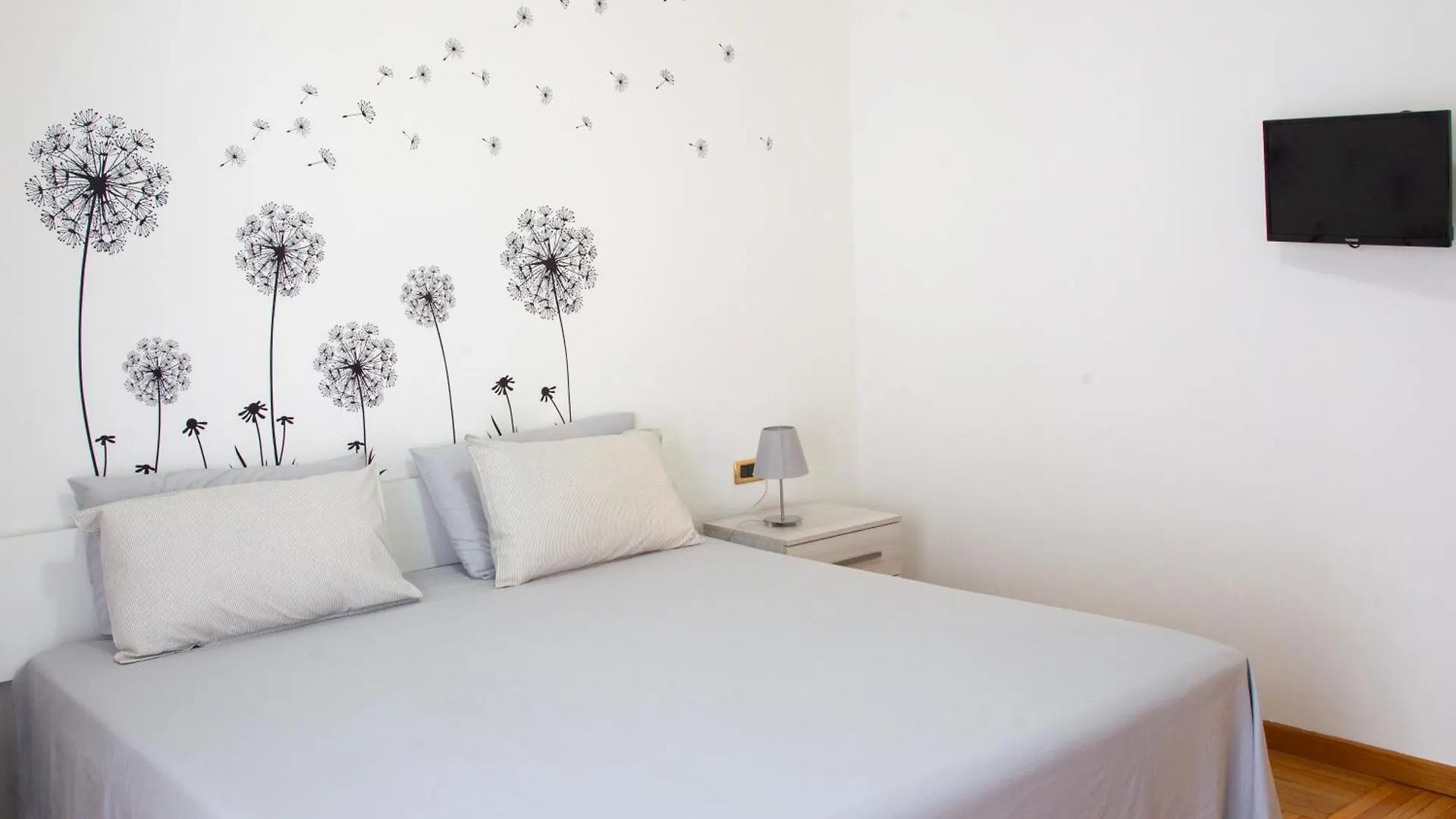 A Casa Di Mamma Anna Apartment Como 0*,