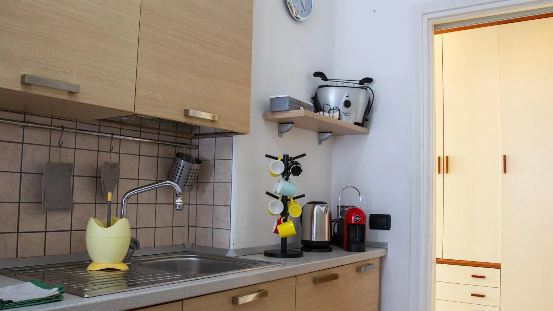A Casa Di Mamma Anna Apartment Como